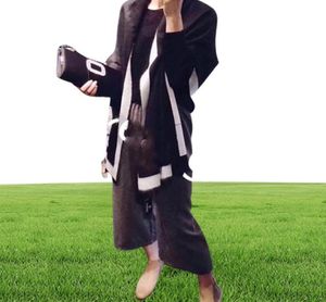 Brand Womans Wraps Senior Autumn Winter Cashmere Blended Shawls Designer Shawl Luxury Scarves Double Sided BLK Bandana Echarpe3667400