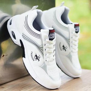 Scarpe casual sneaker autunno uomini zeppe 2024 basket da scarpe da corsa in corsa impermeabile primaverile