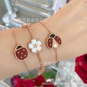 Designer V Gold Precision Edition VAN Ladybug Bracelet Female Four Leaf Grass Inlaid with Natural White Fritillaria Red Chalcedony Plum Blossom