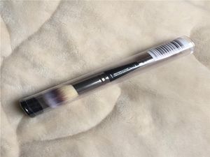 Pennello per il trucco per perfezione della carnagione di lusso celeste 7 Brush cosmetici di bellezza di qualità a doppia qualità.