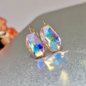 Brincos pendurados femininos pendurados feitos com cristal austríaco para festas de casamento femininas tendências de tendências Garotas geométricas Clip Earings Presente