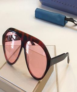 Kvinnor solglasögon för män Senaste säljande mode 0479 Sun Glasögon Mens Sunglass Gafas de Sol Top Quality Glass UV400 Lens med Box5943003