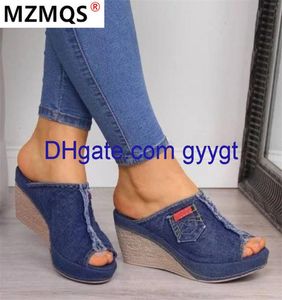 Yeni 2020 kadın yaz sandaletleri perçinler büyük bowknot flip floplar plaj sanalya feminas düz jöle tasarımcıları sandals3845386