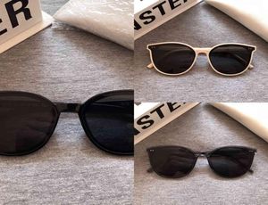 2020 Korean Star Populäre Sonnenbrillen Mode Frauen rundem Rahmen Sonnenbrillen Männer sanfte Monster Sonnenbrille Luxus Pkage Solo X07165336711