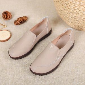 Casual Shoes Spring And Autumn Fashion Soft-soled Retro Mom Shoe