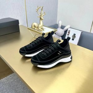 Designer Sneakers Calfskin Casual Reflective Shoes Vintage Suede Leather Trainers All-match Stylist Sneaker Patchwork 4.8 05