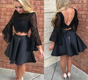 2022 Sexig svart Juliet långa ärmar Homecoming Prom Dress Short Jewel Neck Sequin Pär med två stycken Satin Party Graduation Cocktai7478123