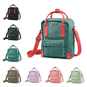 Partihandel Distribution av arktiska utomhusryggsäckar Fox Ryggsäckar Foreign Trade Student Waterproof Canvas Crossbody Travel Computer Bags