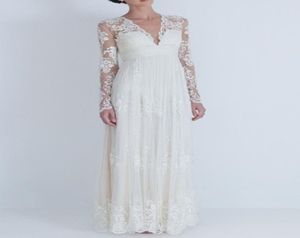 2019 Högkvalitativ golvlängd Mantel Bröllopsklänningar Sexig Vneck långa ärmar Illusion Bridal Dress Zipper Vback Lace Straps Wed7295173