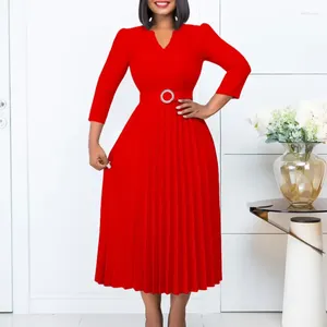 Plus Size Dresses Autumn V-Neck Fashionable And Elegant Style Paired With Waistband Slim Fit Pleated Dress Oversized Women'S