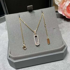 Designer Messikas Jewelry 2024 Ny högversion Mei Family Sliding Single Diamond Necklace Fashionable and Personalized Hollow Dynamic Full Pendant With Collar Ch CH