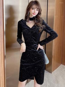 Casual Dresses 2024 Black Velvet Sequins V-Neck Midi Dress Women Luxury Elegant Party Evening Spring Autumn Korean Vintage Hepburn