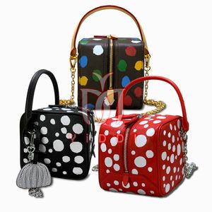 Lüks saplı makyaj kutusu mini omuz çanta zinciri çanta tasarımcısı kozmetik çantalar kadın moda kore tarzı küçük kare çanta tuvalet çantası çantası küçük çapraz crossbody cüzdanlar