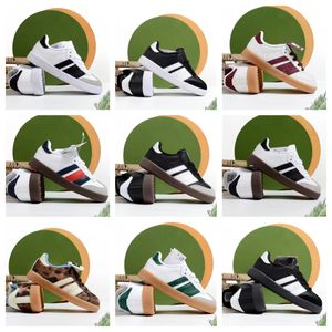 Kinder Freizeitschuhe Mädchen Jungen Running Schuh sportlich Enfant Sneaker Dreifach schwarz weiß rote Regenbogen weltweit Baby Kinder Kinder im Freien Sporttrainer ausüben