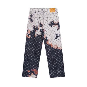 Pantalone designer di pantaloni pantaloni pantaloni pantaloni di moda con cerniera per maschio 2024 vendere pantaloni per la tuta casual lavati vecchi jeans retrò streetwear v slim fit s s s s s s s s s s s s s s s s s s s s s s s s s s s s