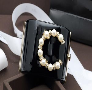 C Mashion Fashion Luxurio Pearls Braccialetti per braccialetti per donne Bangles perla 2601108