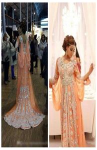 2016 Şeftali Arap moda Kaftan Gece Elbise Uzun Robe Kaftan Gümüş Boncuklu Kaftan Sırtsız Çöp Giz Elbiseleri Üst Sal1360299