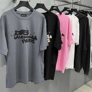 High quality designer clothing Year the Rabbit Spring/Summer Hand-painted Graffiti Mens Womens Fit with Hole Drop Short sleeved T-shirt