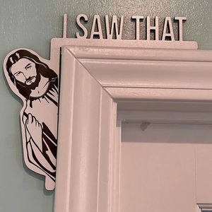 Funny Jesus Door Hanger Home Decor I Saw That Creative Over Wood Sign 240410