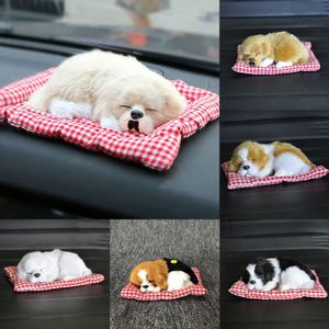 Ny bilprydnad Plush Dogs Decoration Simulation Sleeping Dog Toy Automotive Dashboard Decor Ornament Söta biltillbehör