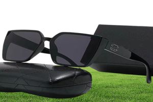 Herren Frauen Designerin Sonnenbrille Luxusbrillen Mode Brille Diamant Square Sunchade Crystal Form Sun Full Package Glass5283163