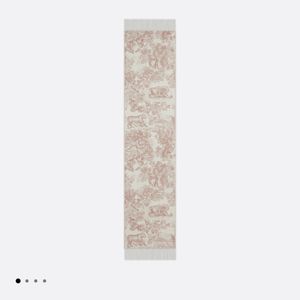 Fashion high brand scarf Double face Sumptuous scarfClassic patterns, classic logos scarf double-sided jacquard scarf tassels scarf Headband Square Neck Scarves