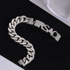 Top Woman Designer Bangle Bracelet Classic Correct Letter Chain Bracelet Unisex Birthday Gifts Social Party Jewelry with Box