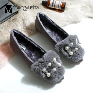 Casual Shoes 2024 Autumn Winter Fur Woman Pearl Beading Flats Flock Furry Loafers Women Muls Ballet Plus Size 42 43 C846