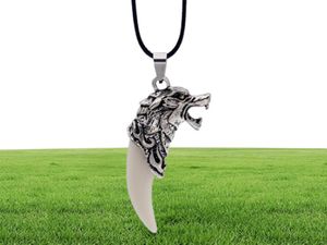 Män antik silverstam Stark Wolf Fang Tooth Pendant Halsband, Vine Wolf Tooth Dragon Eloy Pendant Necklace5234092