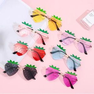 Outdoor Eyewear Unique Strawberry Sunglasses For Women Men Festival Party Rave Sun Glasses Christmas Decorations Street Snap Y2K Shades