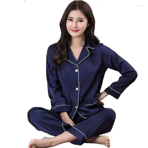 Hemkläder 2024 Spring Lady Pyjamas Suit Turn-Down Collar Nightwear Rayon Satin Women Pyjamas Set Long Sleeve 2st Sleepwear M-XXL