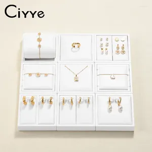 Dekorative Teller Ciyye Counter Schmuck Display Requisiten PU -Lederringe Ohrringe Halsketten Armband Uhren Stand Shop Showcase Set