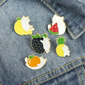 Cartoon Fruit Cat Emamel Brosches Pin For Women Fashion Dress Coat Shirt Demin Metal Funny Brosch Pins Badges Promotion Gift8205846