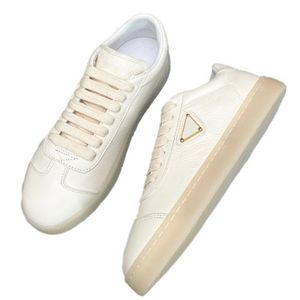 2024 Latest Designer Art Vintage Style Sneakers Couple Casual Metal Logo Decoration Lane Leather Sports Shoes Flat Shoes Board Shoes for Mens and Womens Sizes 35-45