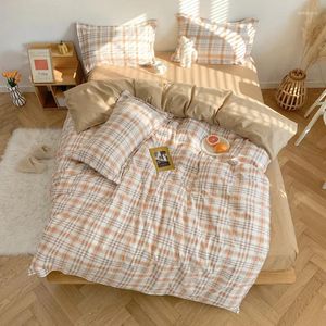 Bettwäsche Sets 4PCS Plaid Set Doppelbettbett Leinen Euro bedrucktes Flachblatt Prinzessin Bettspitzenabdeckung Duvet Kingsize