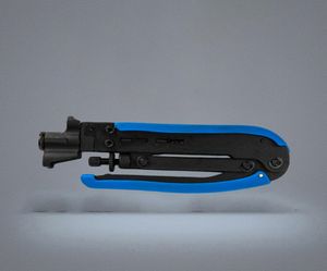 Elektriska strippningsverktyg 1st Compression Wire Crimper Tång Crimping Tool för RG59 RG6 RG11 F Coaxial Connectors Cable Y2003212083492