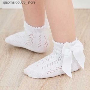 Calzini per bambini Lawadka mesh neonato neonato calzini fiocchi fiocchi sottili calzini baby principessa bianca rossa nera 0-5 anni q240413