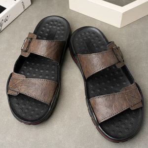Homens de couro genuíno chinelos mais tamanho 38-49 sandálias homens calçados leves de verão para homens chinelos 240409