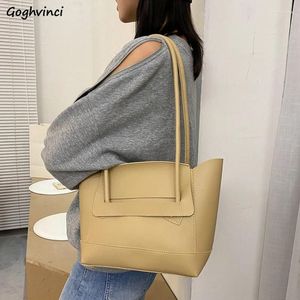 Bag axelväskor damer solid mode lyxig stor kapacitet multifunktion underarm mjuk designer retro trendiga koreanska kvinnor bolso