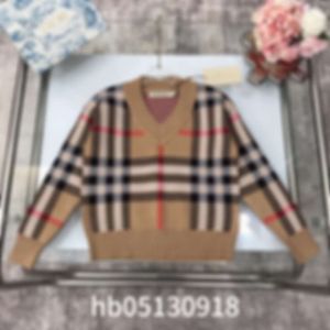 Damen Strick Tees Tees Herbst/Winter Pullover V-Ausschnitt Pullover Männer gleicher Stil Big Diamond Plaid Logo Kaninchen Fleece gemischt Stoff weich bequem