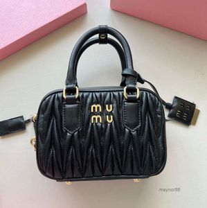 Matelasse Bowling torebka Lady Designer Bag Mui Fashion Crossbody LUSURYS Nawet Pochette Bag damskie sprzęgło torebka męska skórzana makijaż makijaż w modzie Vogue