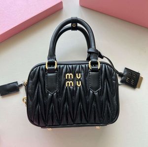 Mui Matelasse Bowling Handbag Lady Designer Bag Miui Fashion Crossbody Luxurys