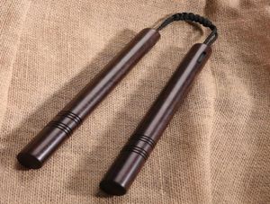 Accessori in legno solido nunchucks nunchucks in legno di combattimento reale performance corda nunchaku twosection stick8664303