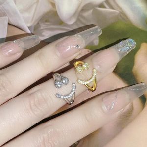 Cluster Rings Classic Inlaid Zircon Smile For Women Opening Adjustable Fashion Light Luxury 925 Silver Banquet Engagement Jewelry