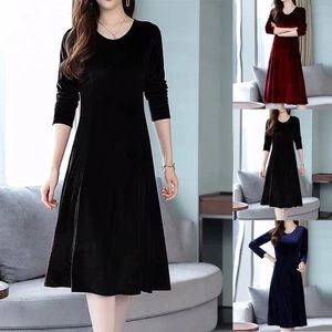 Casual Dresses Winter Women Neck Velvet Long Sleeve Slim High midje Midi Dress Cocktail Vestido Feminino Women's