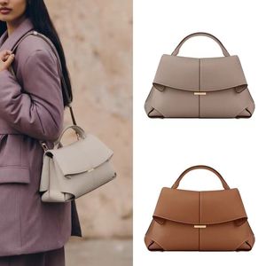 24 neue Mokki -Umhängetaschen Designerinnen Frauen Umhängetasche Crossboby Mode Leder Plissee Tasche Lady Luxus Frauen Reisen Totes Urlaub Pochette Vintage Handtasche