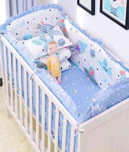 6pcsset mavi evren tasarım beşik yatak seti pamuk yürümeye başlayan çocuk bebek yatağı çarşafları içerir bebek karyola tamponları yatak sayfası yastık kılıfı AA2203678225