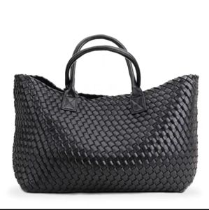 2024Luxurys Designers Bags Fashion Women bag shoulder Leather Messenger bags Classic Style Fashion Lady Totes handbags purse