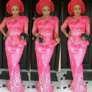 Fushia aso ebi plus size aftonklänningar ren hals halv ärmar sjöjungfru prom klänning svep tåg applikationer peplum kvinnor klänningar par5597772