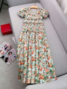 İlkbahar yaz çok renkli çiçek baskısı pamuklu elbise kısa kollu kepçe yaka boya yataklı midi gündelik elbiseler w4A124232